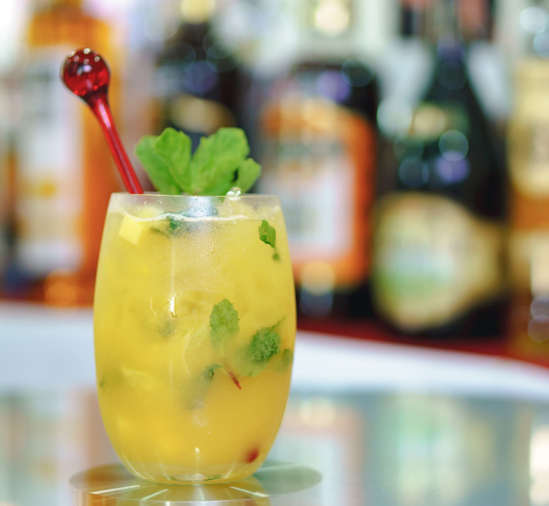 Mojito Mastery: Exotic Fruits - Image 2