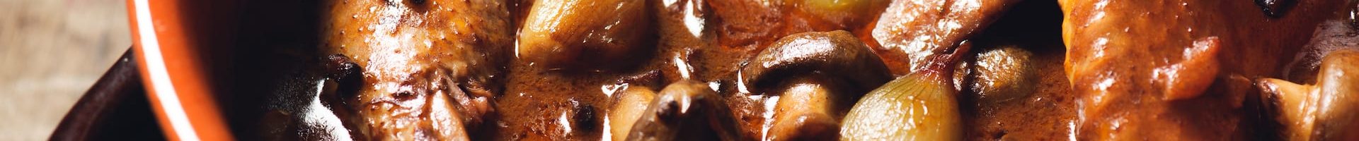 coq-au-vin_124743520