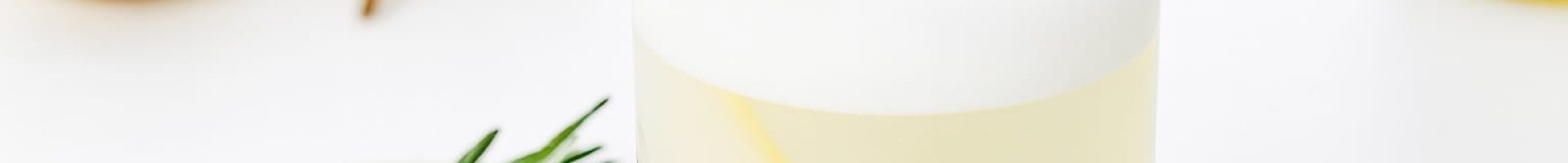 pear-rosemary-gin-fizz